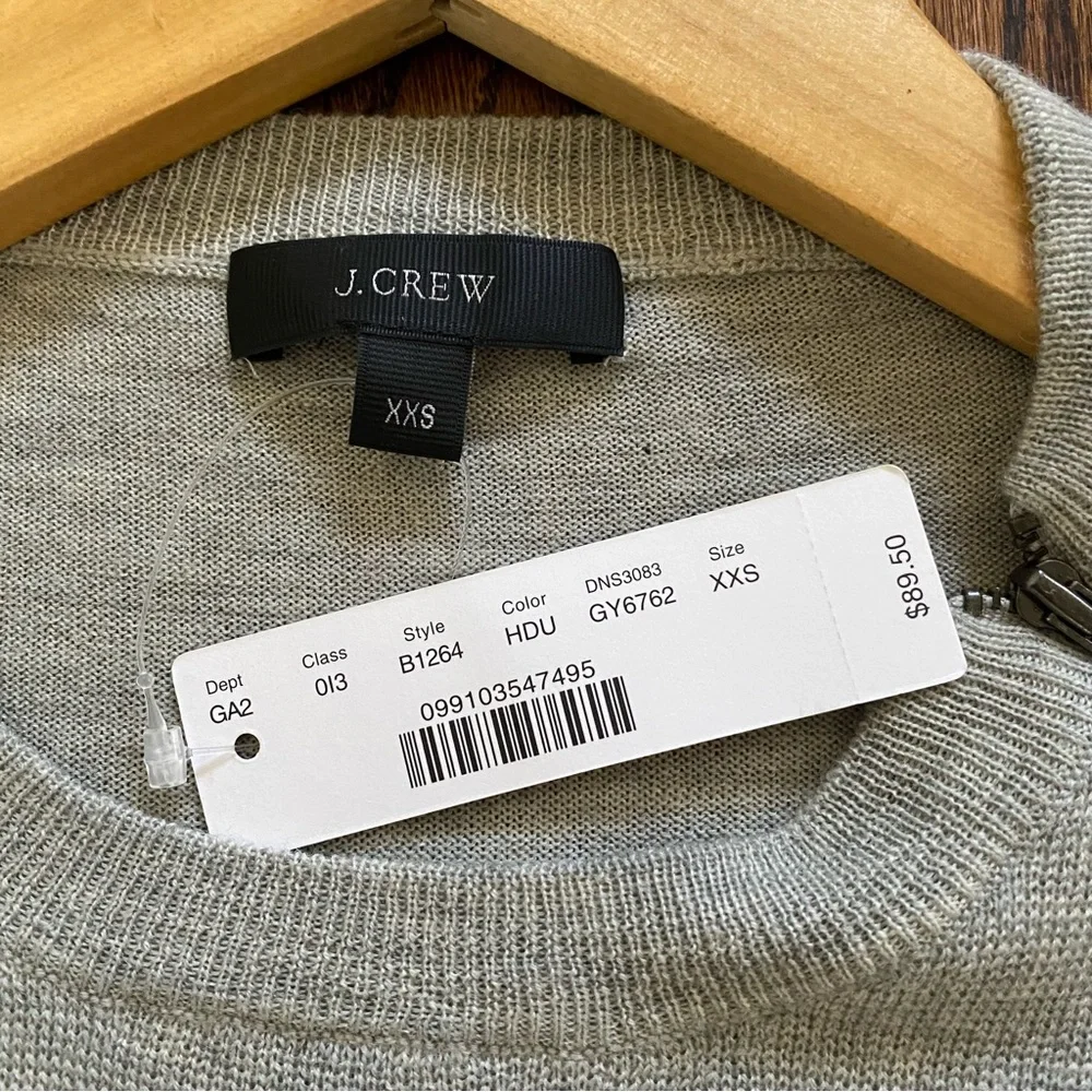 J. Crew Women’s Pure Merino Wool Asymmetrical Zipper ‎ Sweater Size XXS New